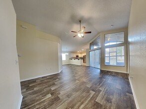 4892 Palm View Dr N in Mulberry, FL - Building Photo - Building Photo