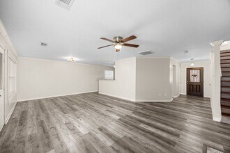 11843 Sunny Stream Dr in Tomball, TX - Building Photo - Building Photo