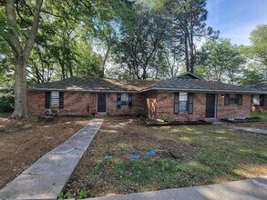 19 Pinewood Ct in Statesboro, GA - Building Photo - Building Photo