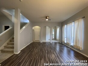 6832 Terra Rye in San Antonio, TX - Building Photo - Building Photo
