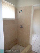 2204 Atlanta St-Unit -4 in Hollywood, FL - Building Photo - Building Photo