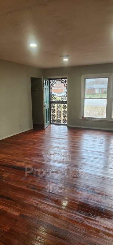 5211 General Ln in Louisville, KY - Building Photo - Building Photo