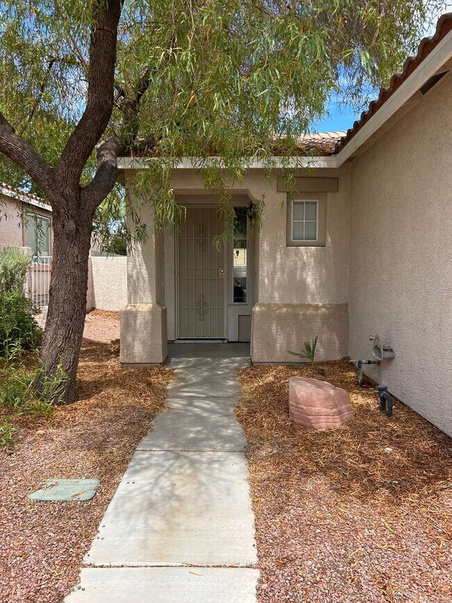 10628 Primrose Arbor Ave in Las Vegas, NV - Building Photo - Building Photo