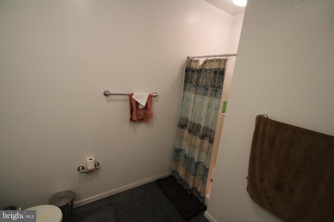 182 Gay St-Unit -302 in Philadelphia, PA - Building Photo - Building Photo