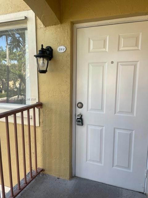 631 NW 79th Terrace in Pembroke Pines, FL - Building Photo - Building Photo