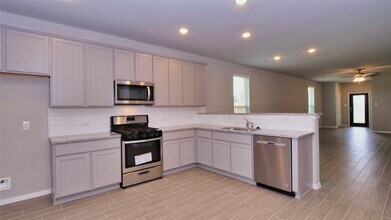 31310 Spotted Saddle Hollow in Fulshear, TX - Building Photo - Building Photo