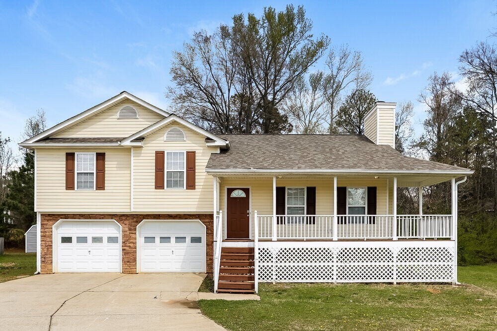 36 Dewey Dr in Adairsville, GA - Building Photo