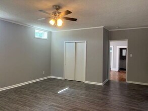 3089 Washington Pike in Knoxville, TN - Building Photo - Building Photo