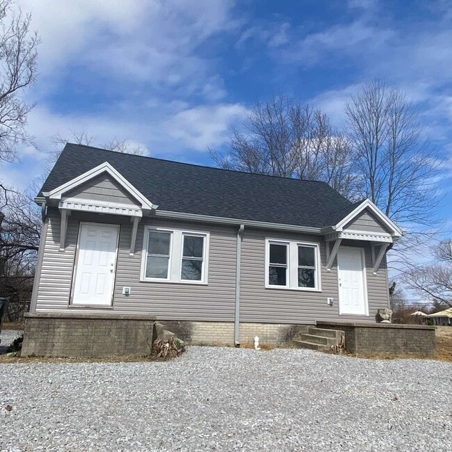 property at 1608 E 7th St