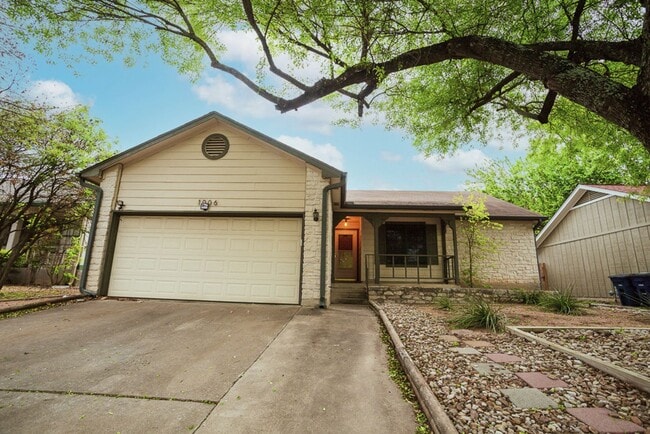 1006 Minturn Ln in Austin, TX - Building Photo - Building Photo