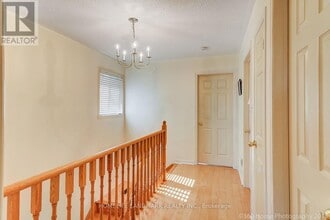 35 Decoroso Dr in Vaughan, ON - Building Photo - Building Photo