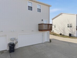 2413 Northampton Dr in Columbia, MO - Building Photo - Building Photo