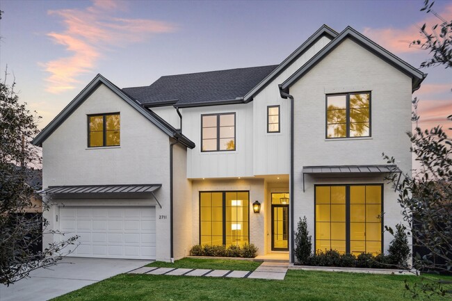 property at 2711 Eastgrove Ln