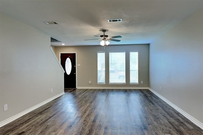 5711 Deer Timbers Trail in Humble, TX - Building Photo - Building Photo