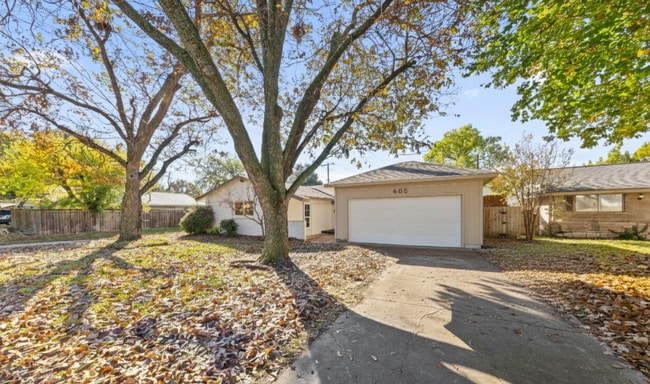 605 Melrose Dr in Richardson, TX - Foto de edificio - Building Photo