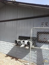 237 Dr Martin Luther King Jr Blvd in Bakersfield, CA - Building Photo - Building Photo