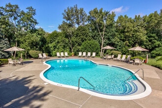 Capitol View in Rensselaer, NY - Foto de edificio - Building Photo