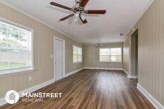 510 Longfellow Blvd in Lakeland, FL - Foto de edificio - Building Photo