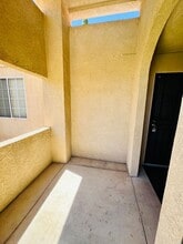 19041 Primrose Ln in Apple Valley, CA - Building Photo - Building Photo