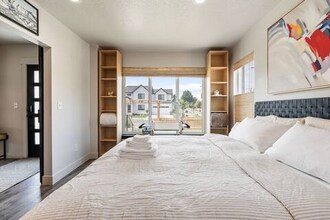 1951 S 1700 E in Salt Lake City, UT - Foto de edificio - Building Photo