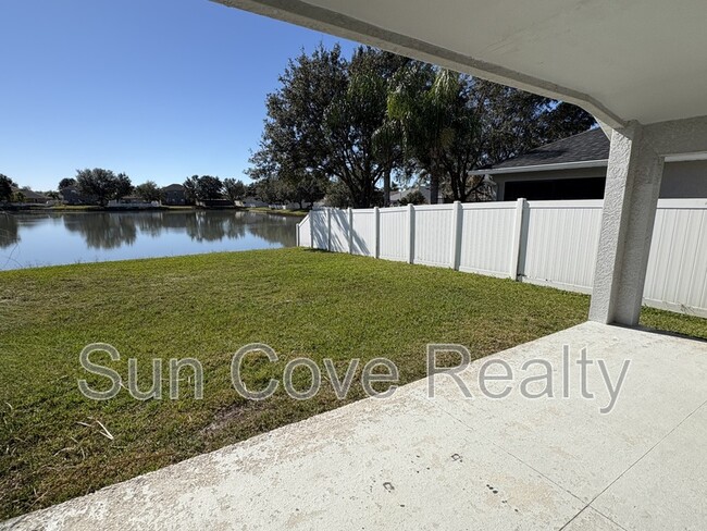 31032 Stone Arch Ave in Wesley Chapel, FL - Building Photo - Building Photo