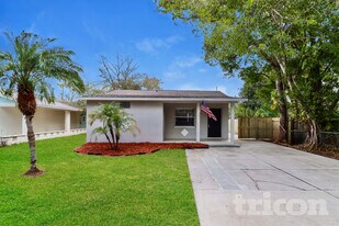 5843 59th Way N in St. Petersburg, FL - Building Photo