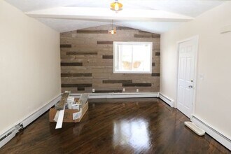 466 Revere St-Unit -2 in Revere, MA - Building Photo - Building Photo