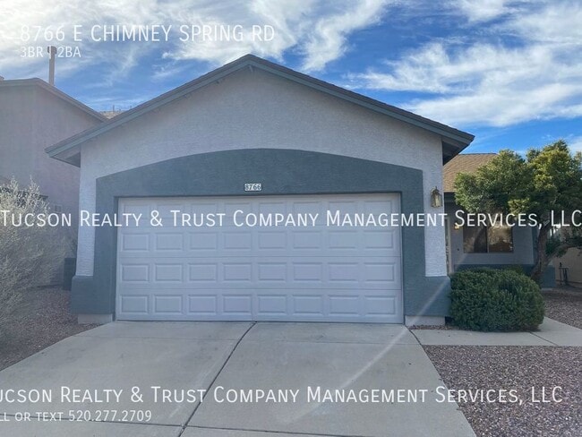 8766 E Chimney Spring Dr in Tucson, AZ - Building Photo - Building Photo