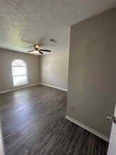 6918 Kearney Dr in Richmond, TX - Building Photo - Building Photo