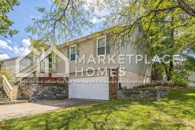 502 Red Bridge Ct in Ballwin, MO - Foto de edificio - Building Photo