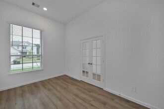 17841 McClary Cardinal Dr in Conroe, TX - Building Photo - Building Photo