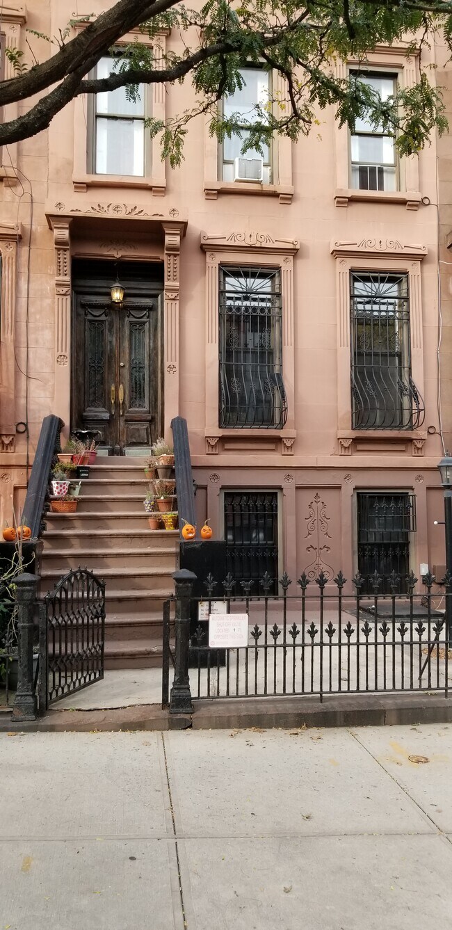 691 Putnam Ave Rentals in Brooklyn, NY