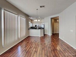 9257 Penn Station St in Las Vegas, NV - Building Photo - Building Photo