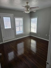 409 Jackson St in San Antonio, TX - Foto de edificio - Building Photo