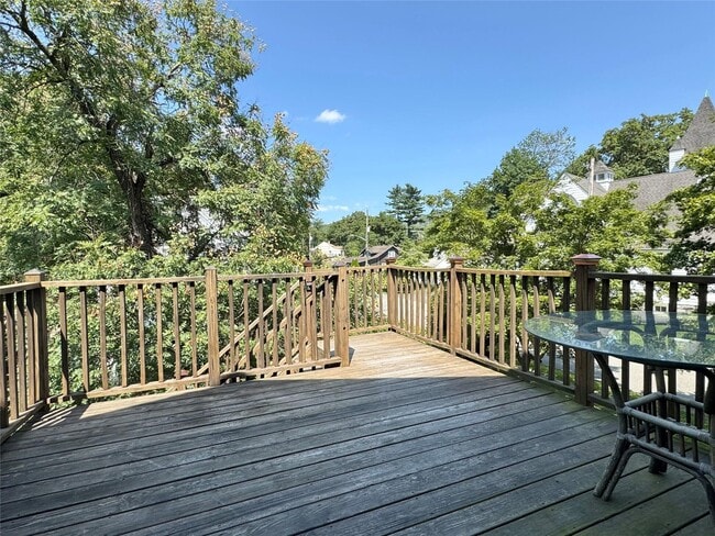 49 Mountain Ave in Hillburn, NY - Building Photo - Building Photo