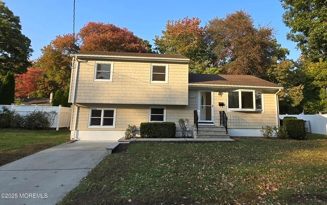 property at 1125 Interlaken Ave
