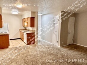 949 Allison St in Denver, CO - Foto de edificio - Building Photo