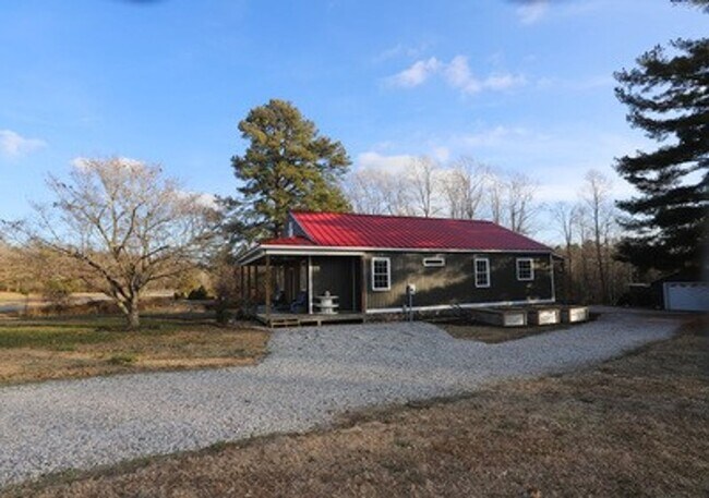 property at 9175 Richmond Rd