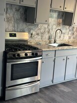 327 E 6th Ave in Altoona, PA - Building Photo