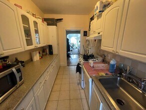 57 Brighton Ave, Unit 2 in Boston, MA - Building Photo - Building Photo