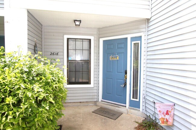 property at 2616 Canyon Ct