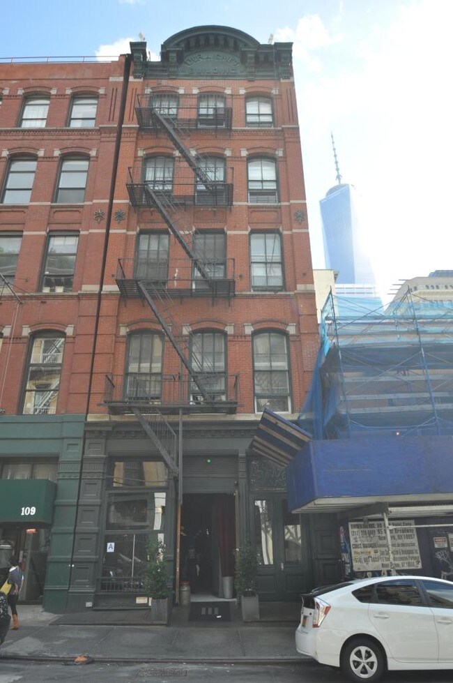 111 Reade St in New York, NY - Building Photo - Building Photo