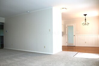 4024 Riverside Dr in Columbus, OH - Building Photo - Building Photo