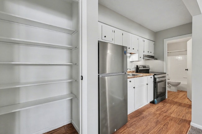 4600 Winston Ave in Taylor Mill, KY - Building Photo - Building Photo