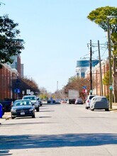 829 W 43rd St in Norfolk, VA - Building Photo - Building Photo