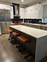 1506 W Superior St in Chicago, IL - Building Photo - Building Photo