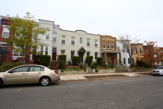 1350 E St NE in Washington, DC - Building Photo - Building Photo