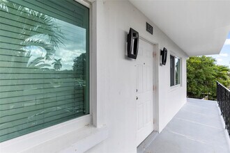 2182 NE 5th Cir in Boca Raton, FL - Building Photo - Building Photo