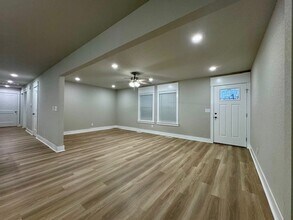 1208 W Lazy L St in Rogers, AR - Building Photo - Building Photo