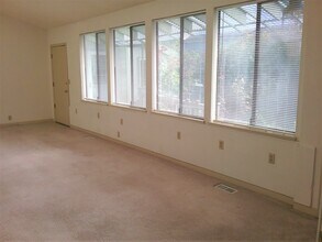 2214 N Union Ave in Tacoma, WA - Building Photo - Building Photo